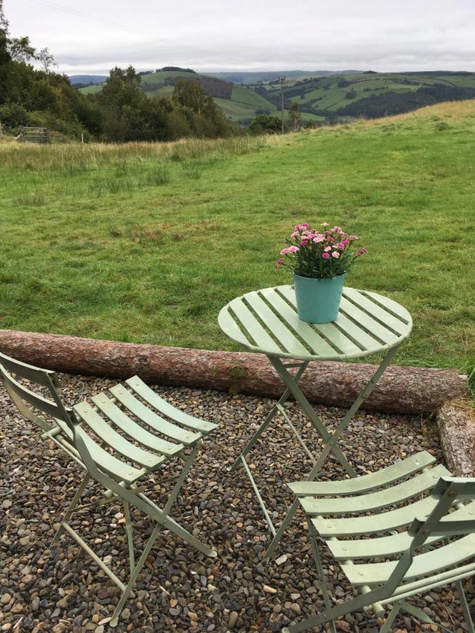Belan Bluebell Woods Shepherds Hut Llanidloes Exterior foto
